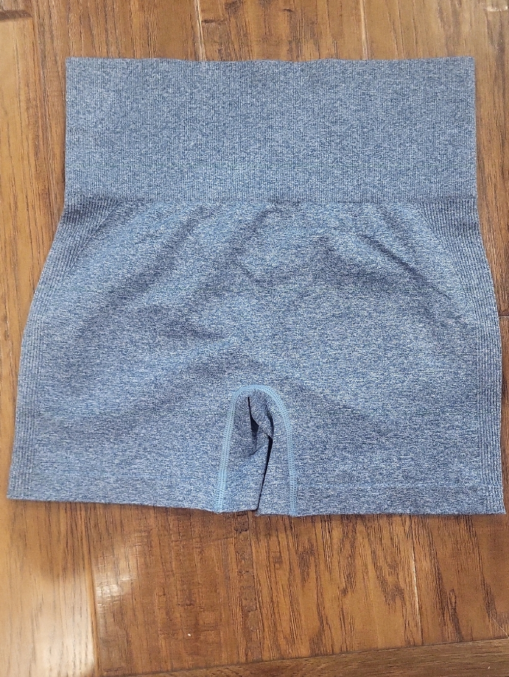 Seamless High-Waist Biker Shorts in Heather Blue